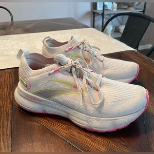 Brooks | Glycerin 20 StealthFit Running Shoes | W6